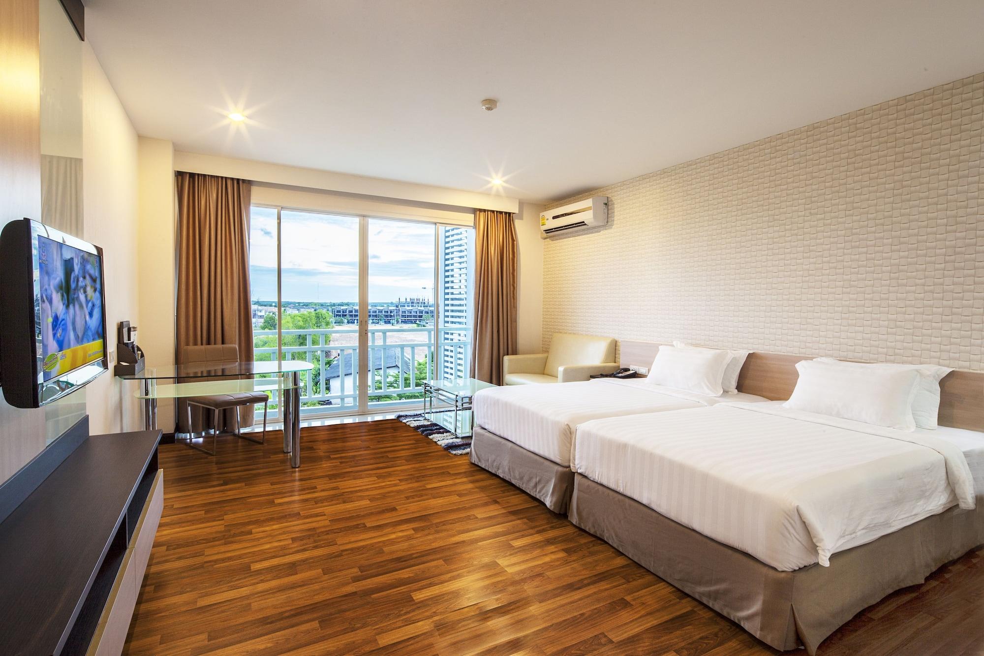 Golden City Rayong Hotel Dış mekan fotoğraf