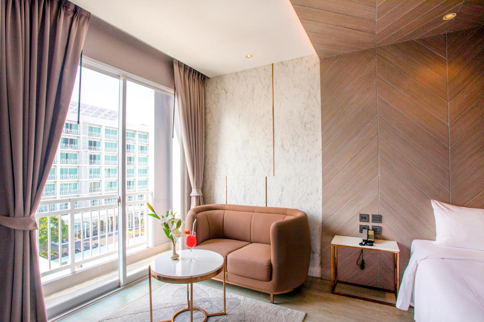 Golden City Rayong Hotel Dış mekan fotoğraf