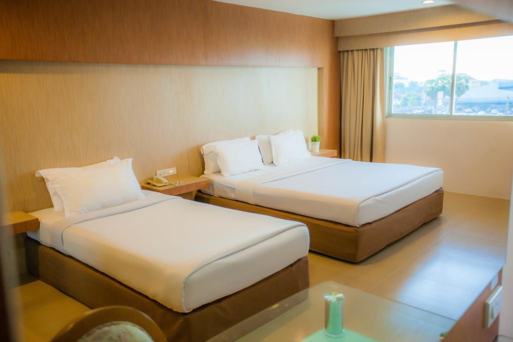 Golden City Rayong Hotel Dış mekan fotoğraf