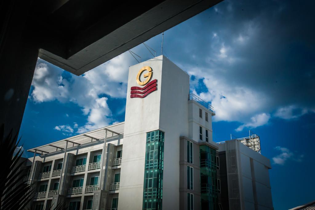 Golden City Rayong Hotel Dış mekan fotoğraf